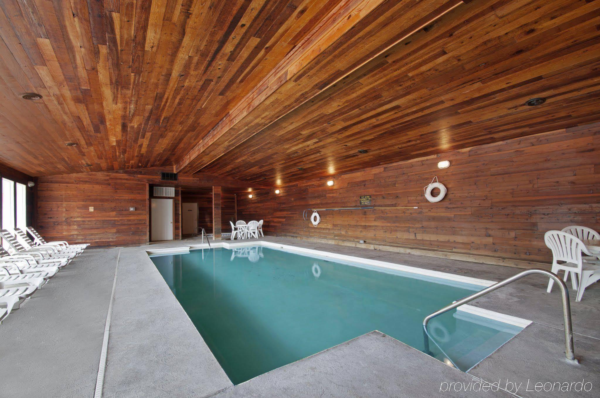 Deer Lodge Motel 圣丹斯 外观 照片